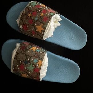 Brand new Kids Gucci slippers slides with box and dustbag size 13